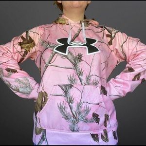 Under Armour Sweatshirt